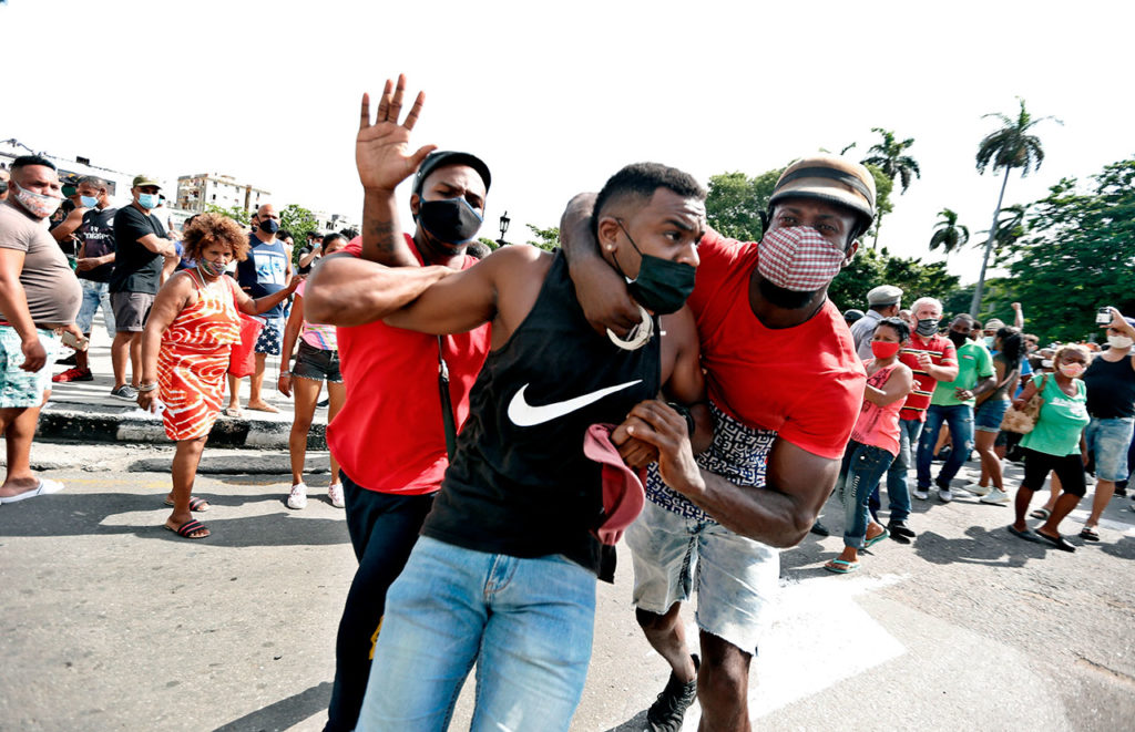 Cuba Manifestantes toman las calles en la Habana