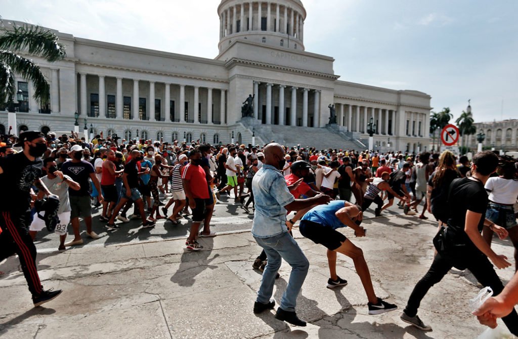 Cuba Manifestantes toman las calles en la Habana